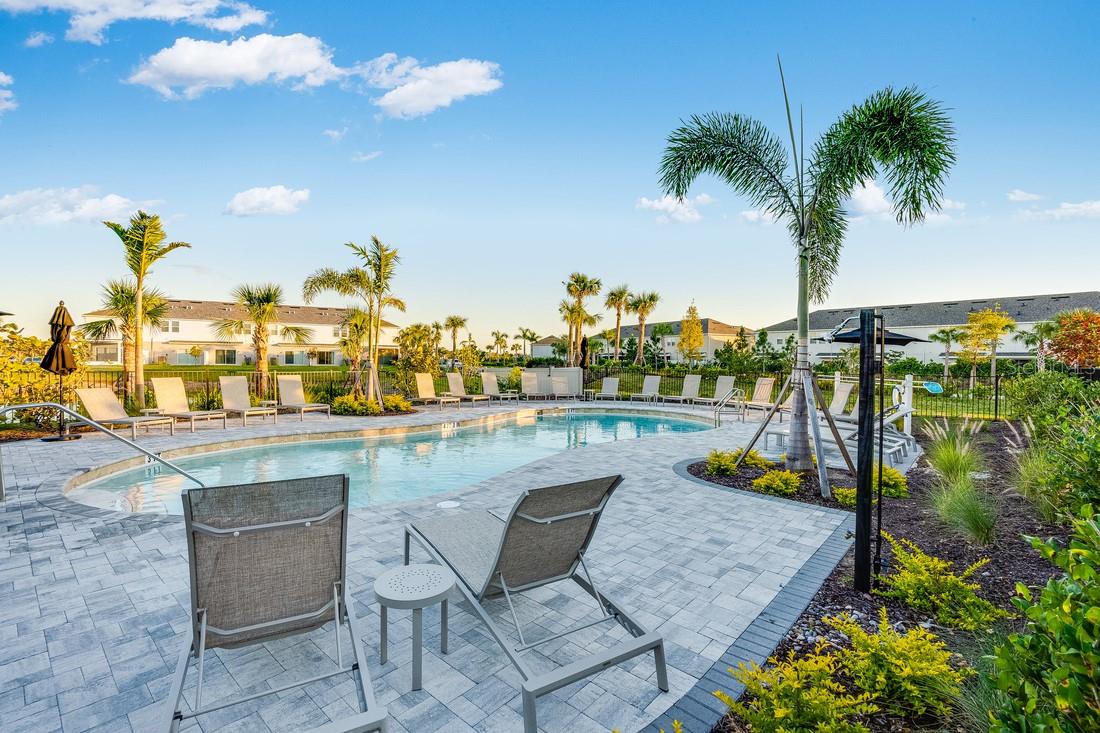 THE TOWNS AT SKYE RANCH - Residential