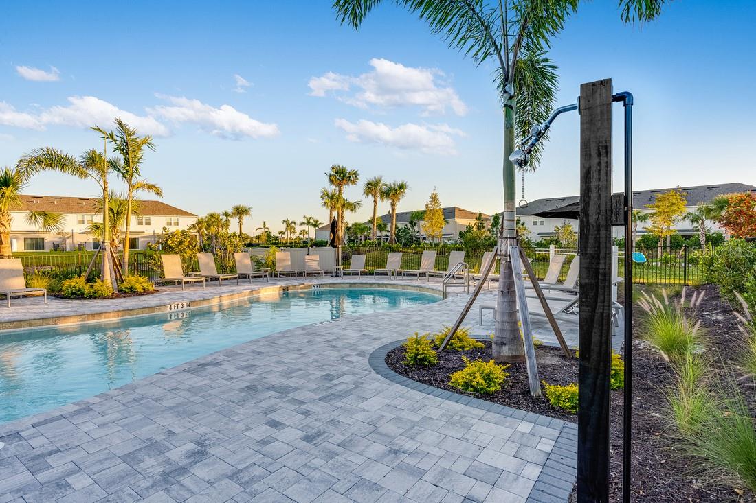 THE TOWNS AT SKYE RANCH - Residential