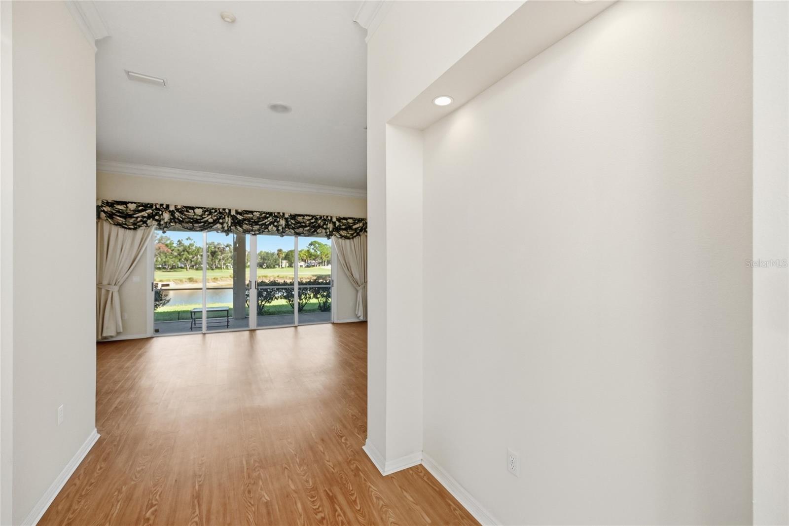 DEVONSHIRE PLACE - Residential