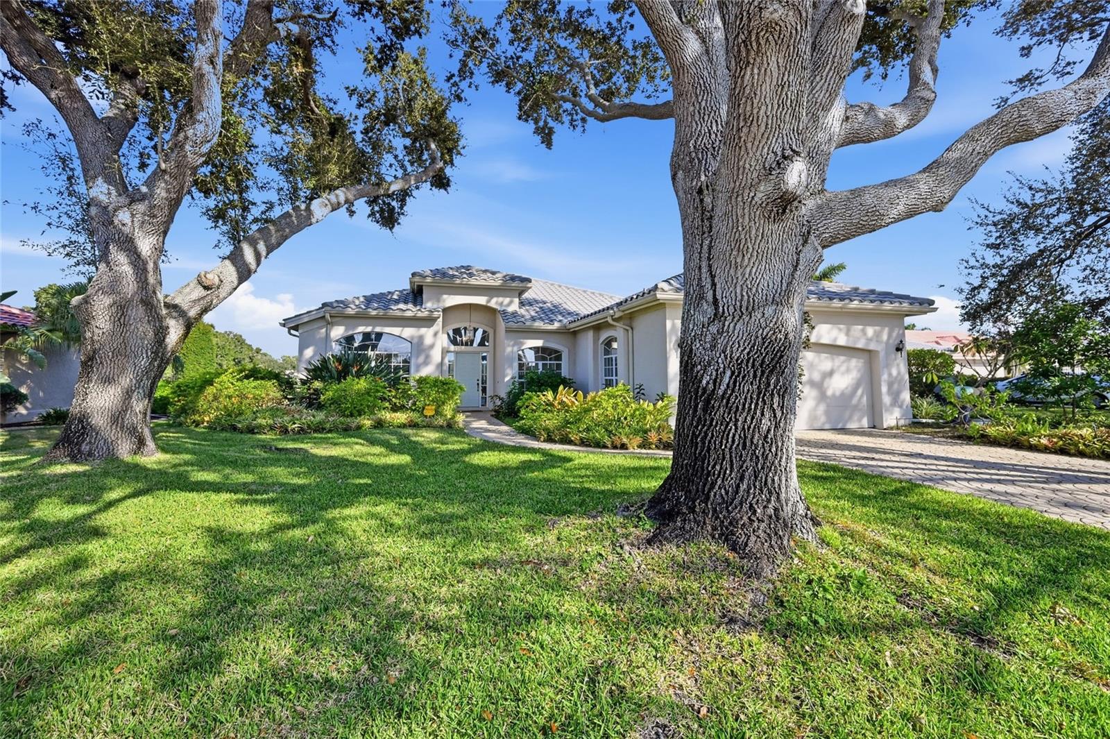 DEVONSHIRE PLACE - Residential