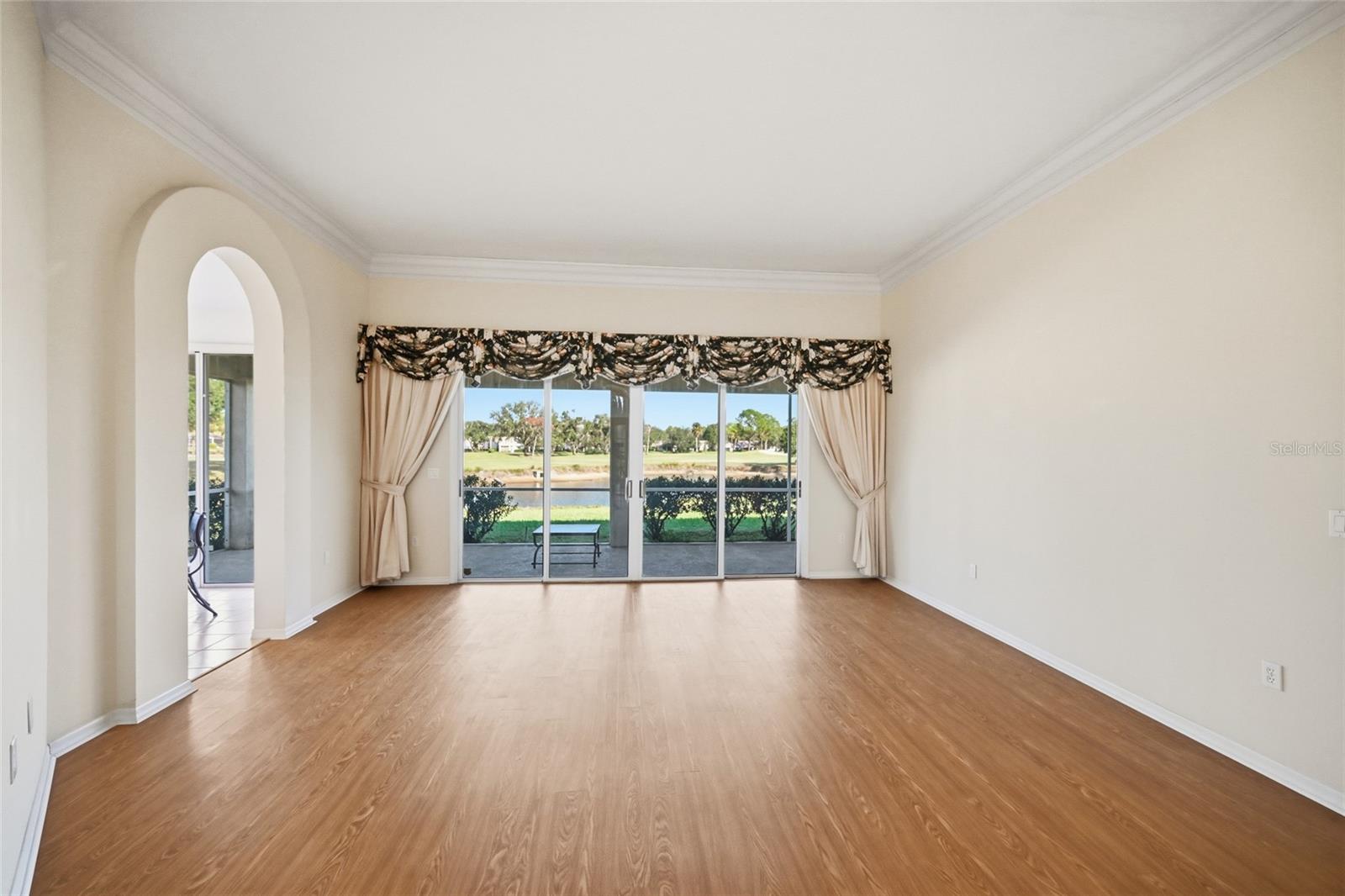 DEVONSHIRE PLACE - Residential