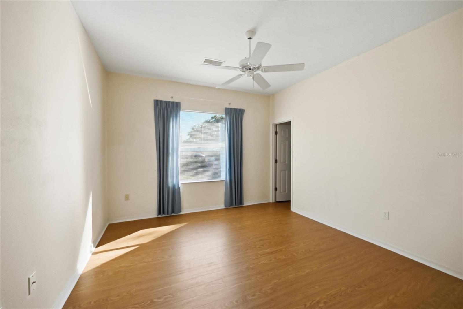 DEVONSHIRE PLACE - Residential