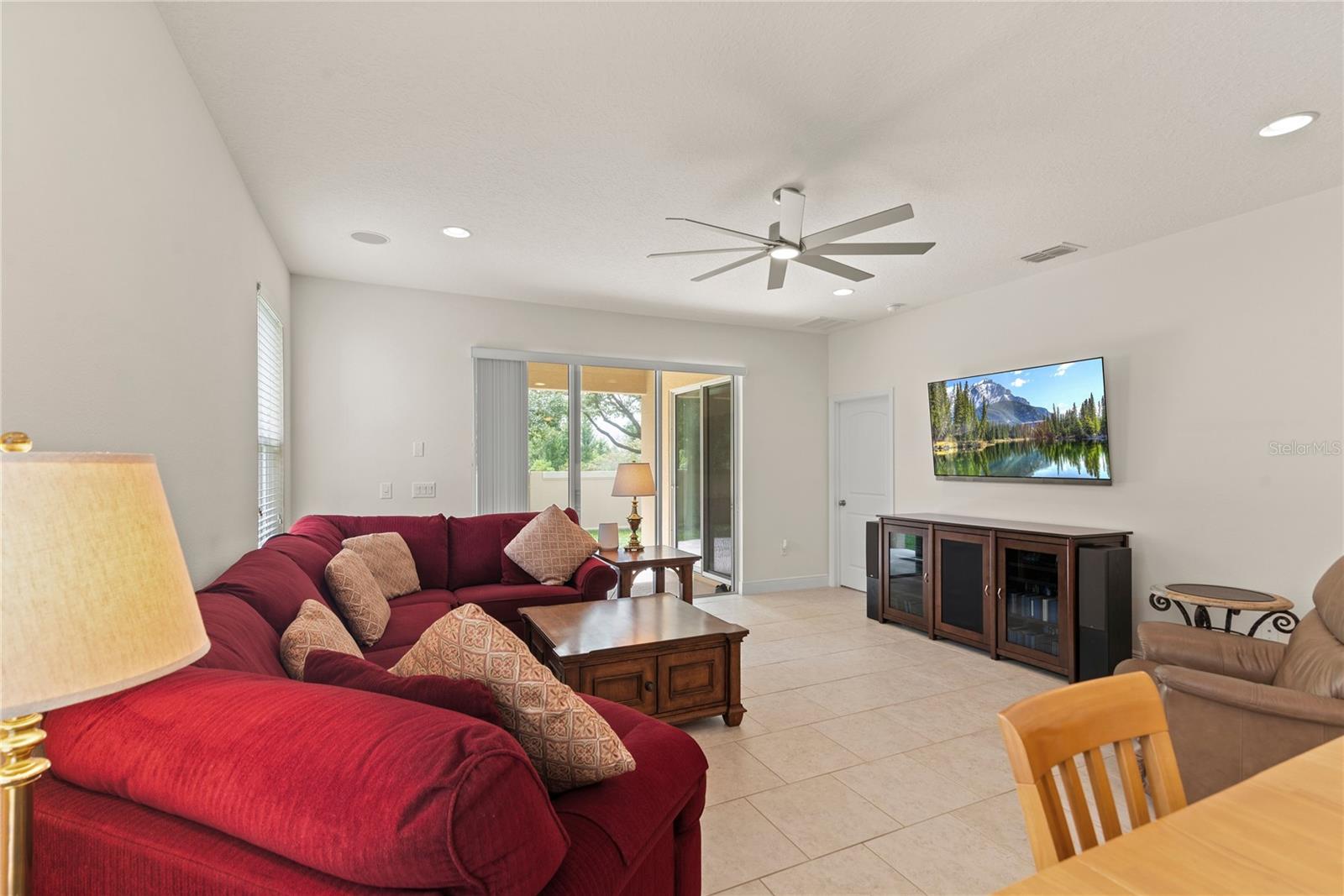 SUMMERLAKE - Residential
