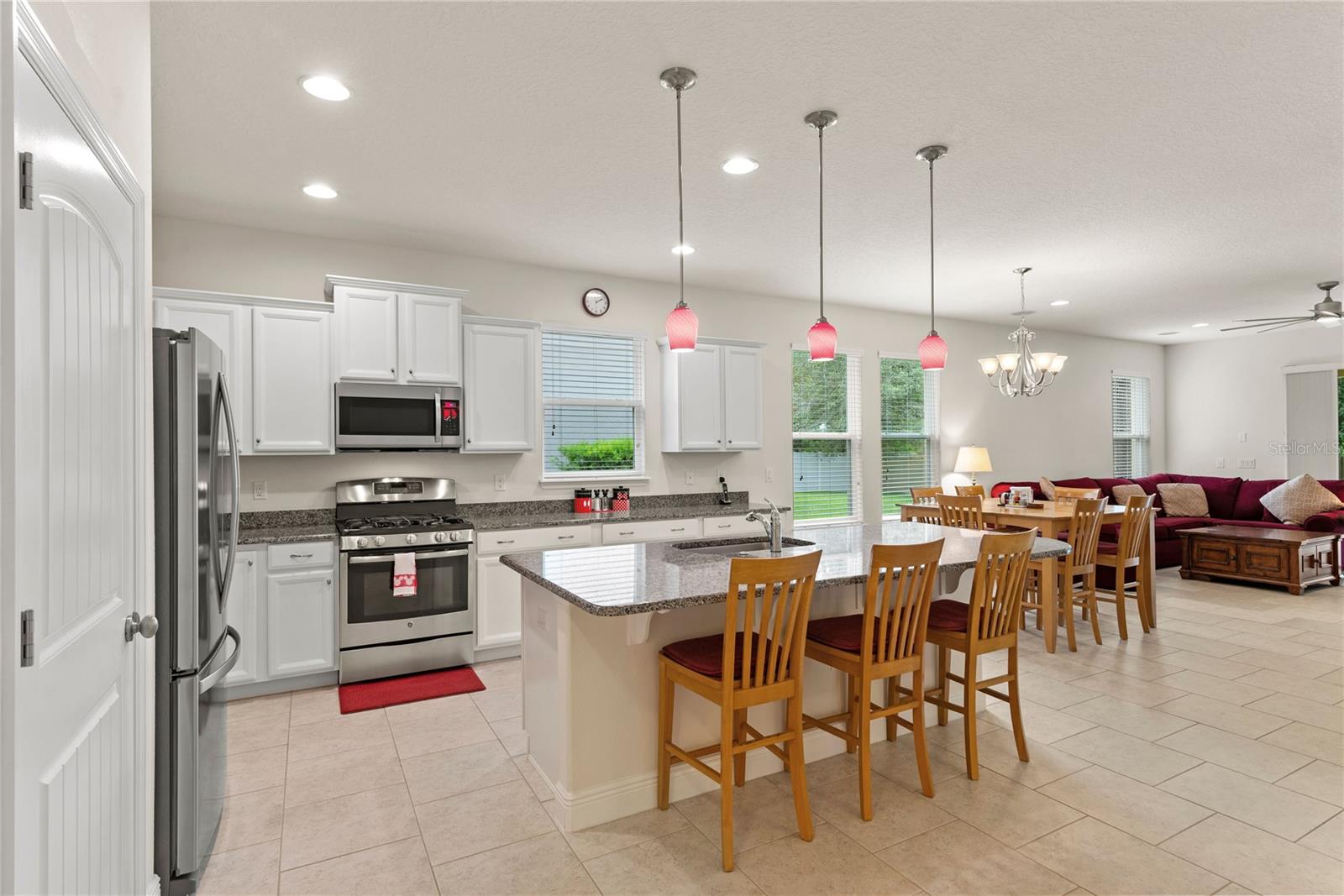 SUMMERLAKE - Residential