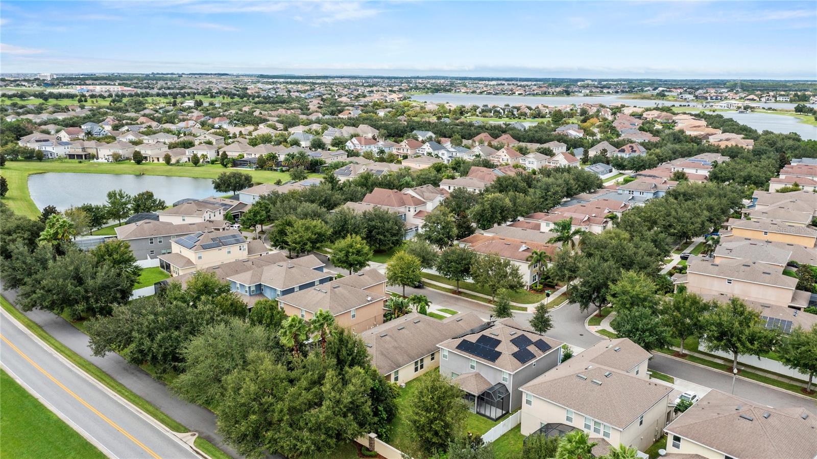 SUMMERLAKE - Residential
