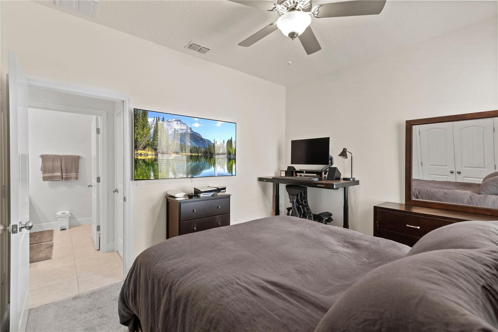 SUMMERLAKE - Residential