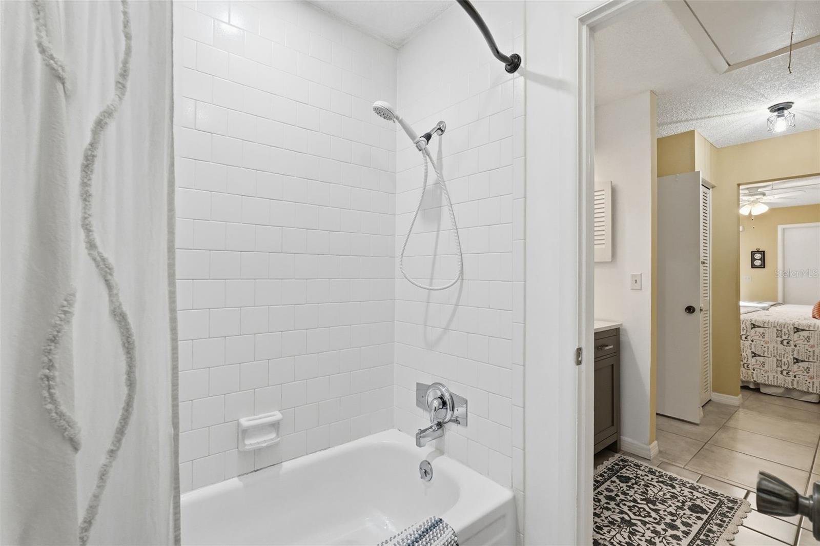 SUNRISE GOLF CLUB PH I - Residential