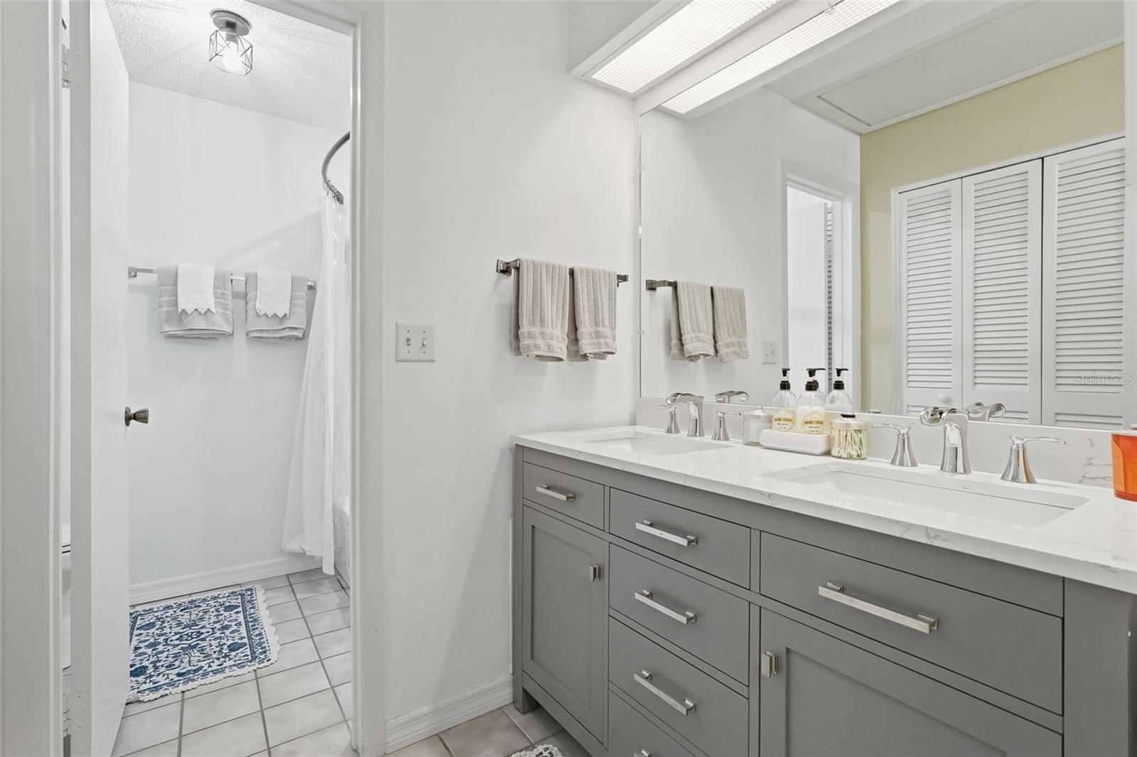 SUNRISE GOLF CLUB PH I - Residential