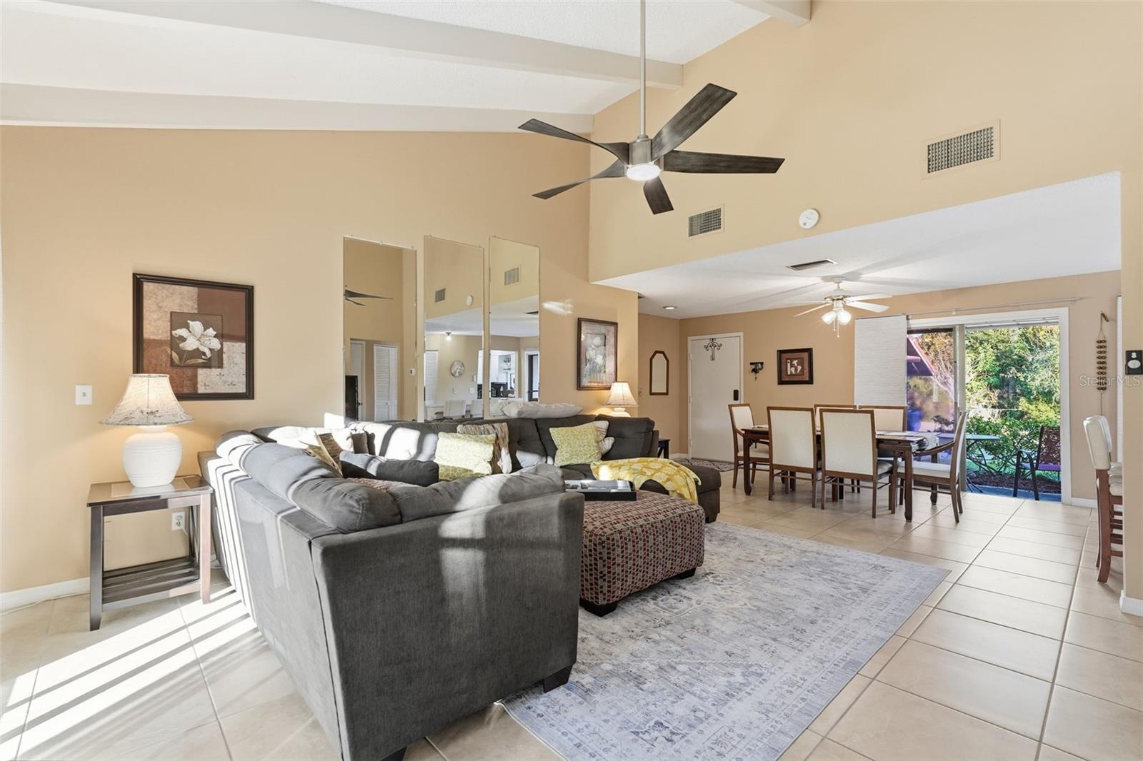 SUNRISE GOLF CLUB PH I - Residential