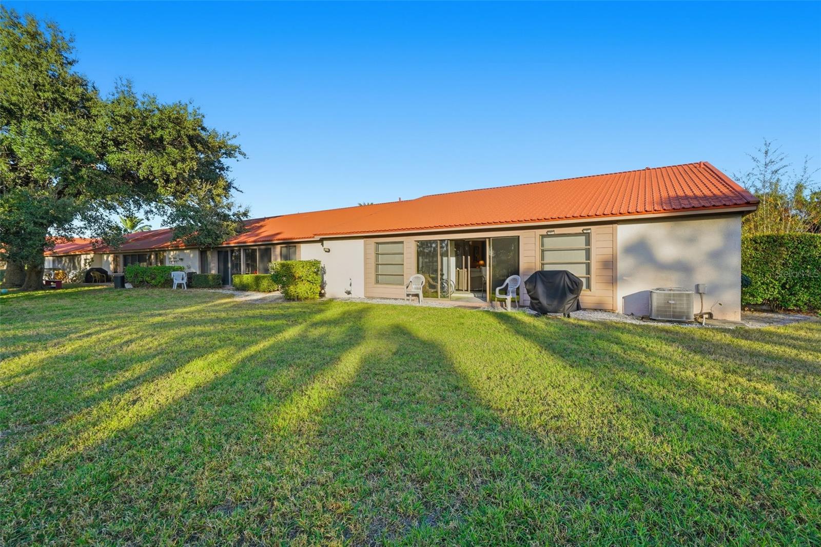 SUNRISE GOLF CLUB PH I - Residential