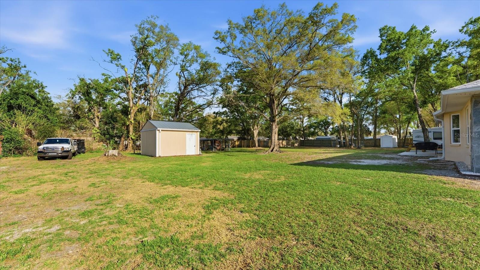 RIVER SPGS - Residential