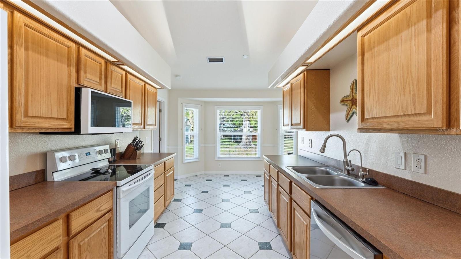 RIVER SPGS - Residential