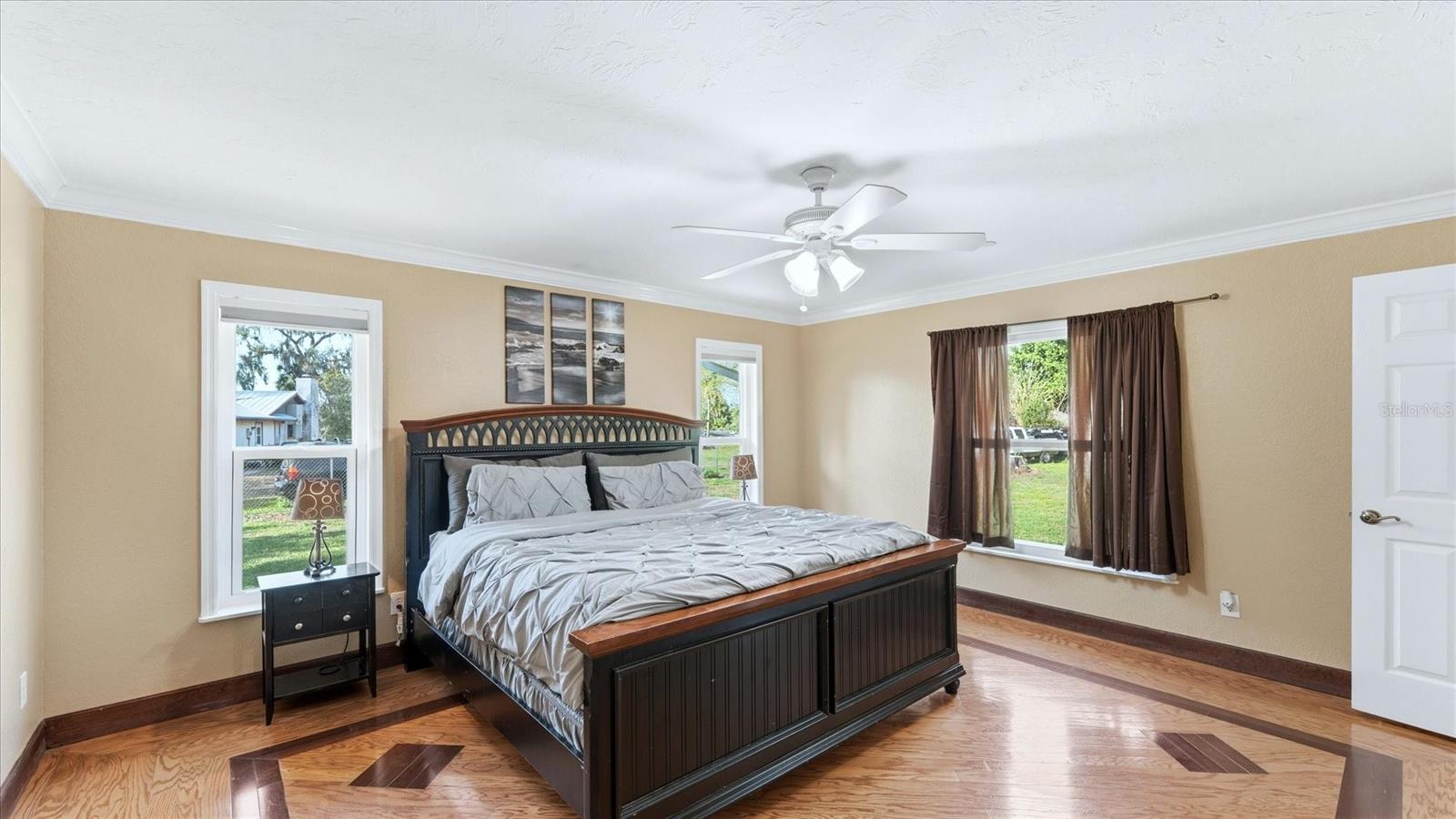 RIVER SPGS - Residential