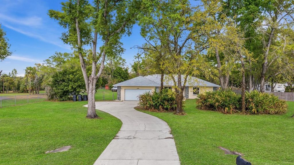 Photo of 1201 154th Street NE, Bradenton, FL 34212 (MLS # A4685963)