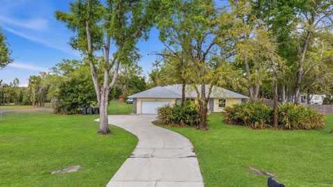 Photo of 1201 154th Street NE, Bradenton, FL 34212 (MLS # A4685963)