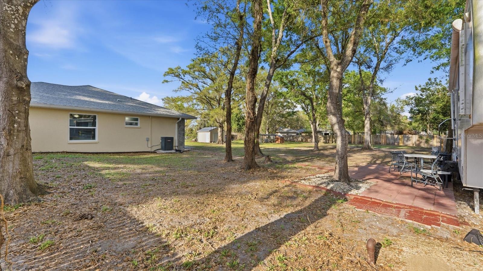 RIVER SPGS - Residential