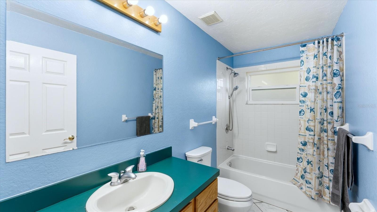 RIVER SPGS - Residential