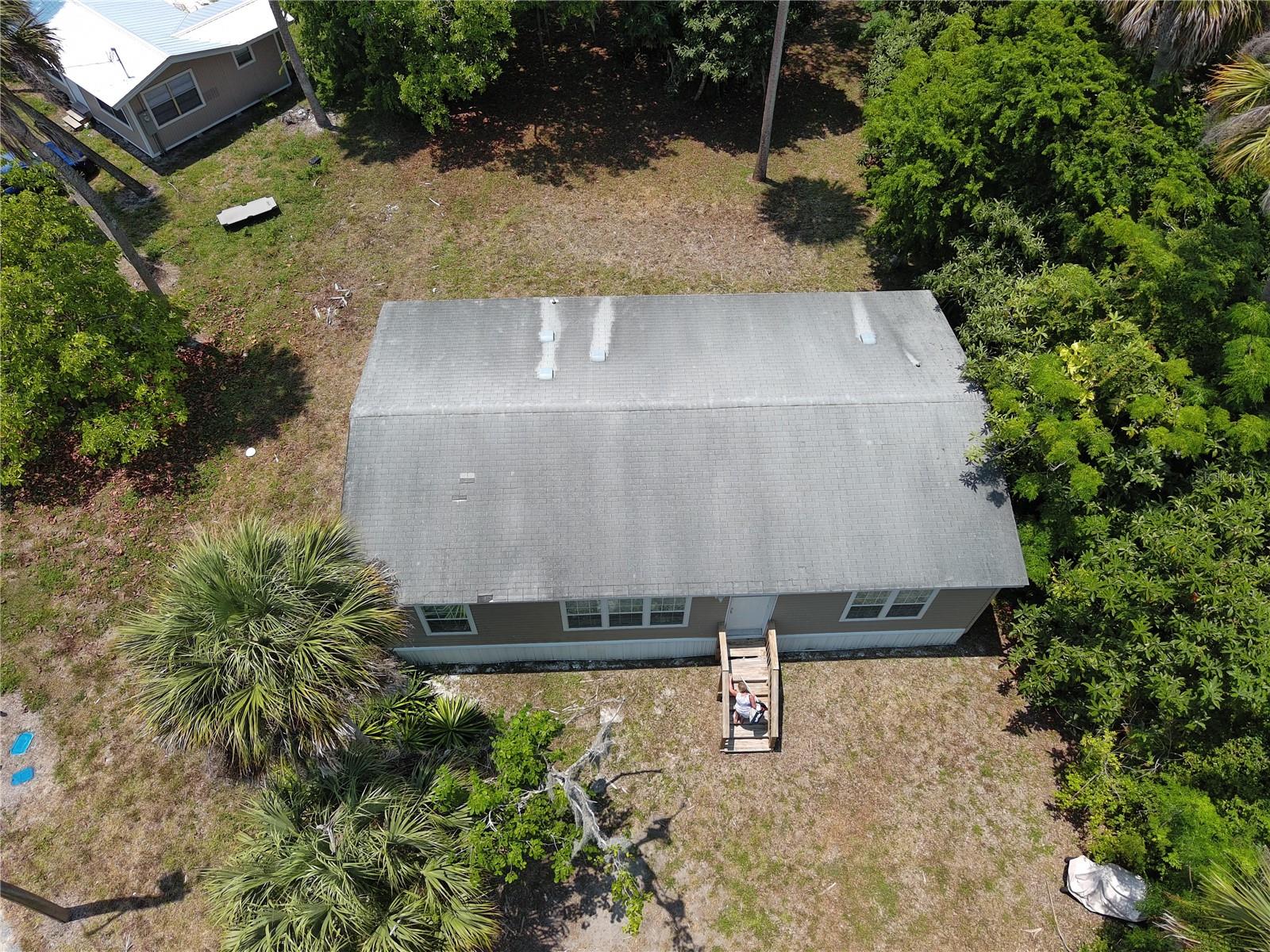 1084 ARVIN LANE