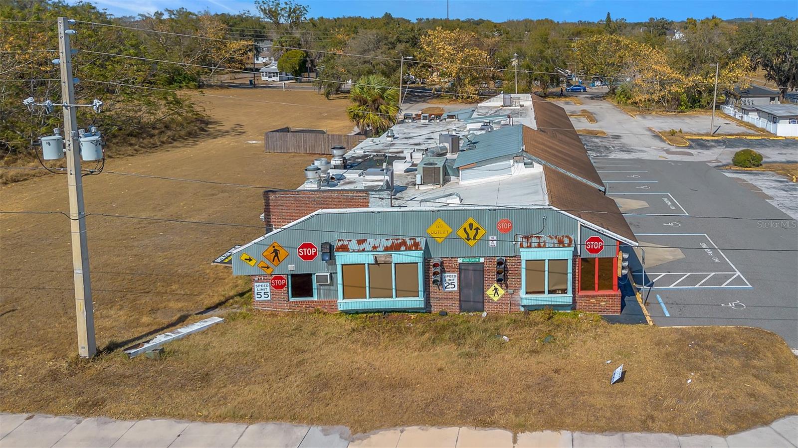 TWIN LAKE PARK SUB - Commercial Sale
