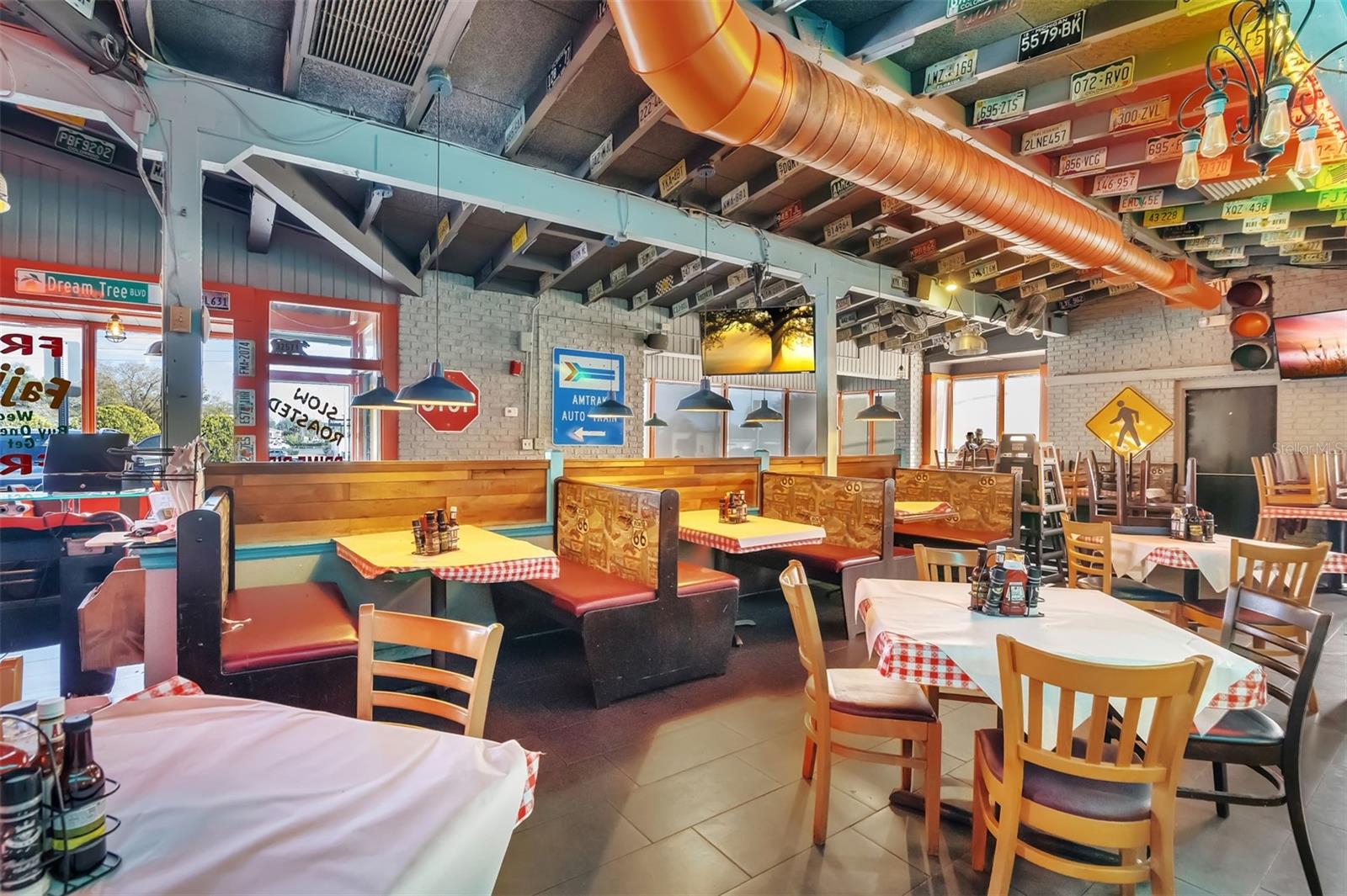 TWIN LAKE PARK SUB - Commercial Sale