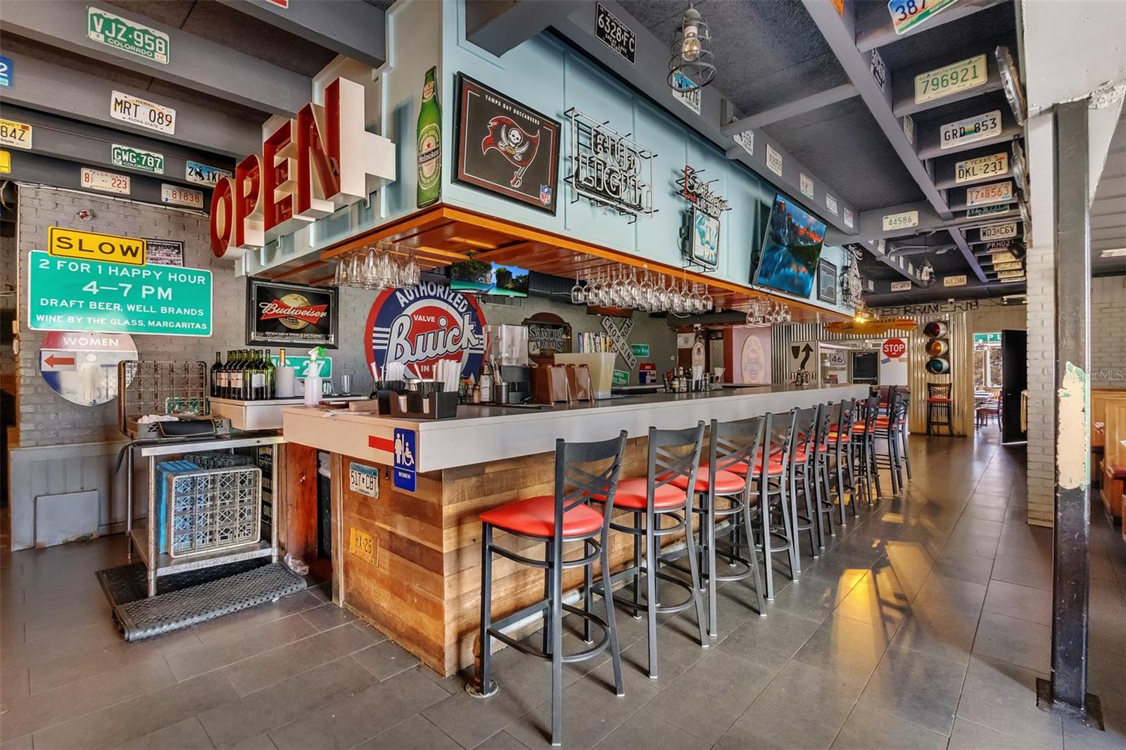 TWIN LAKE PARK SUB - Commercial Sale