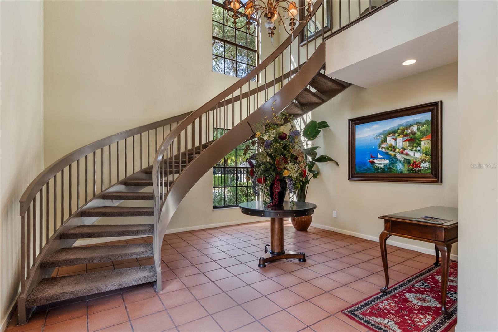 KENSINGTON PARK CONDO - Residential