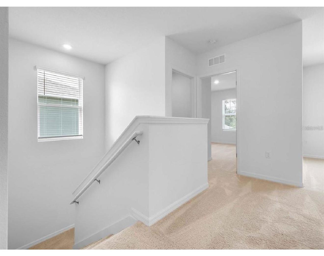 OAK POINTE SOUTH - Residential Lease