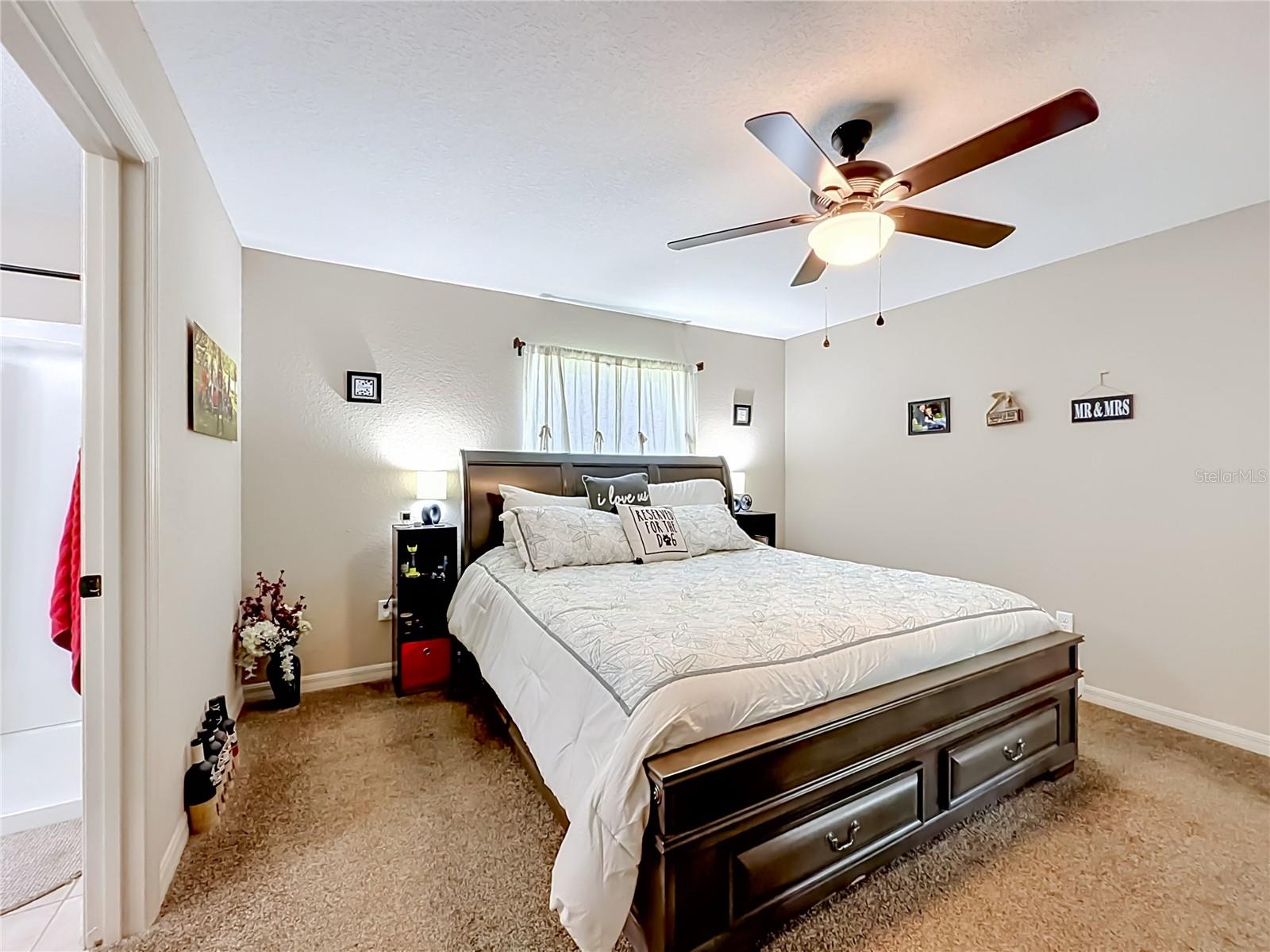 MARION OAKS UN 9 - Residential