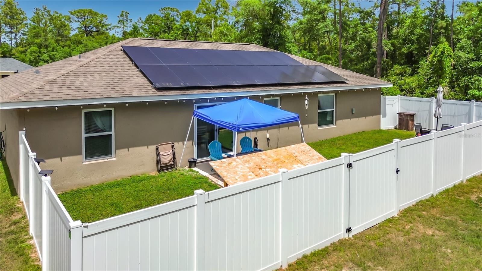 MARION OAKS UN 9 - Residential