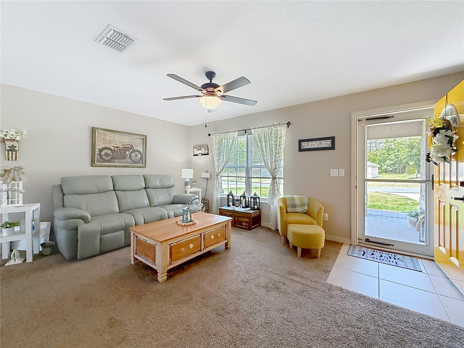MARION OAKS UN 9 - Residential
