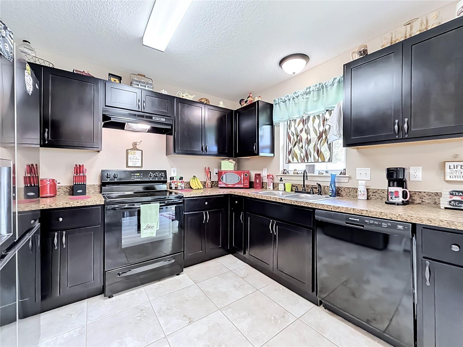 MARION OAKS UN 9 - Residential