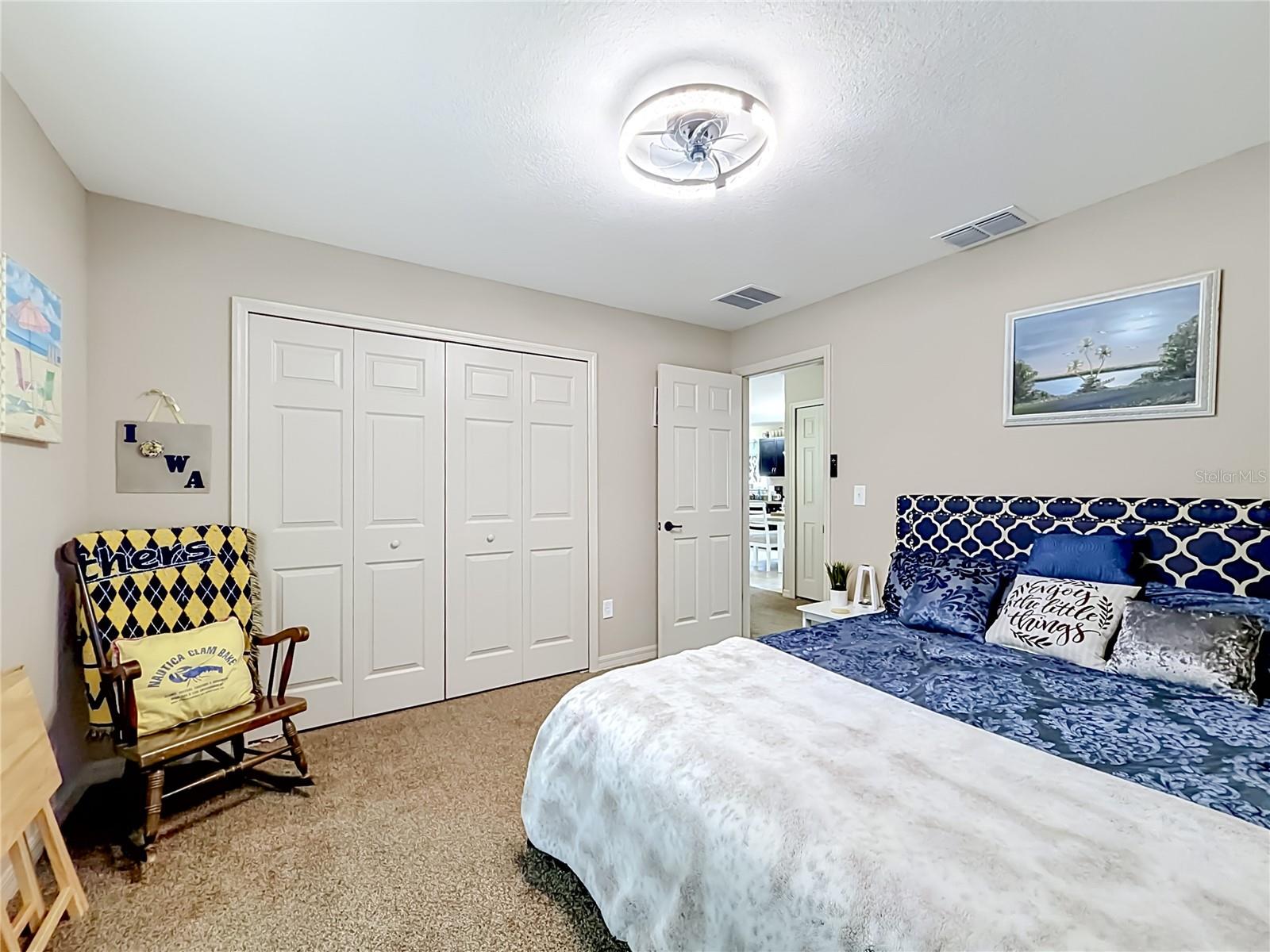 MARION OAKS UN 9 - Residential