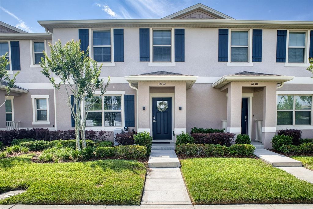 Photo of 1832 Katz Crossing Drive, Kissimmee, FL 34744 (MLS # S5149037)