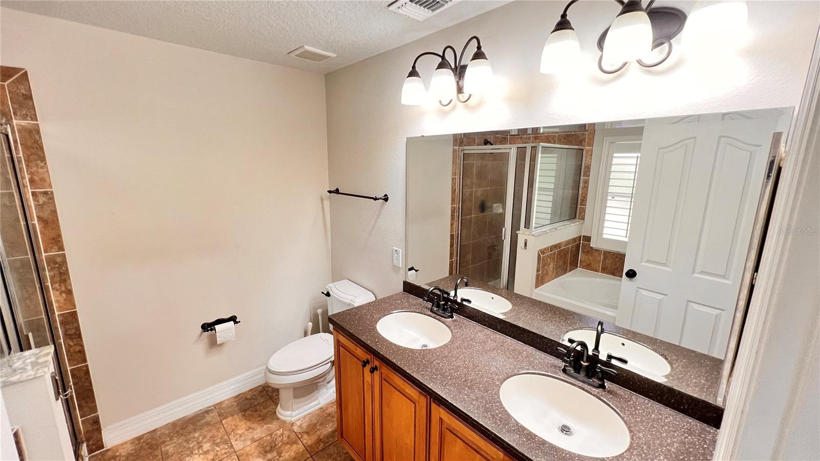 COPPER CHASE - Residential Lease