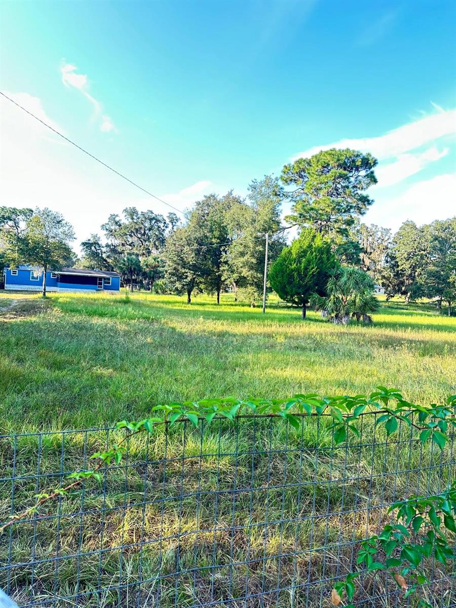 5910 W DONAHUE LANE