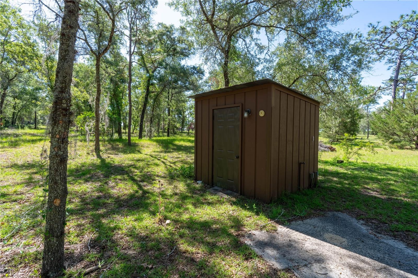 ROLLING PINES - Residential