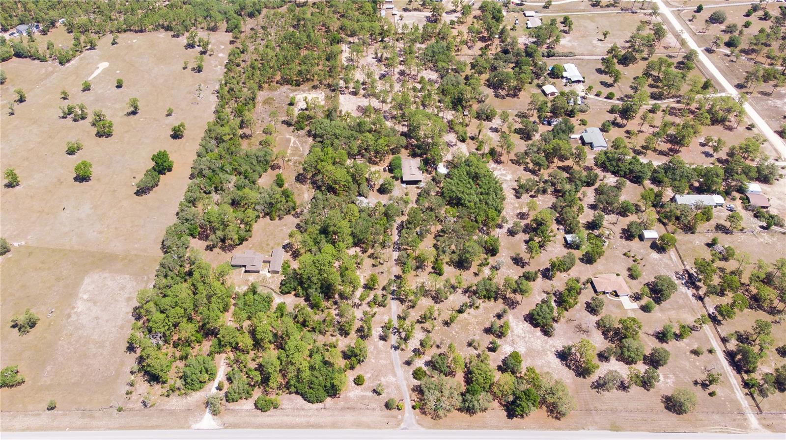ROLLING PINES - Residential