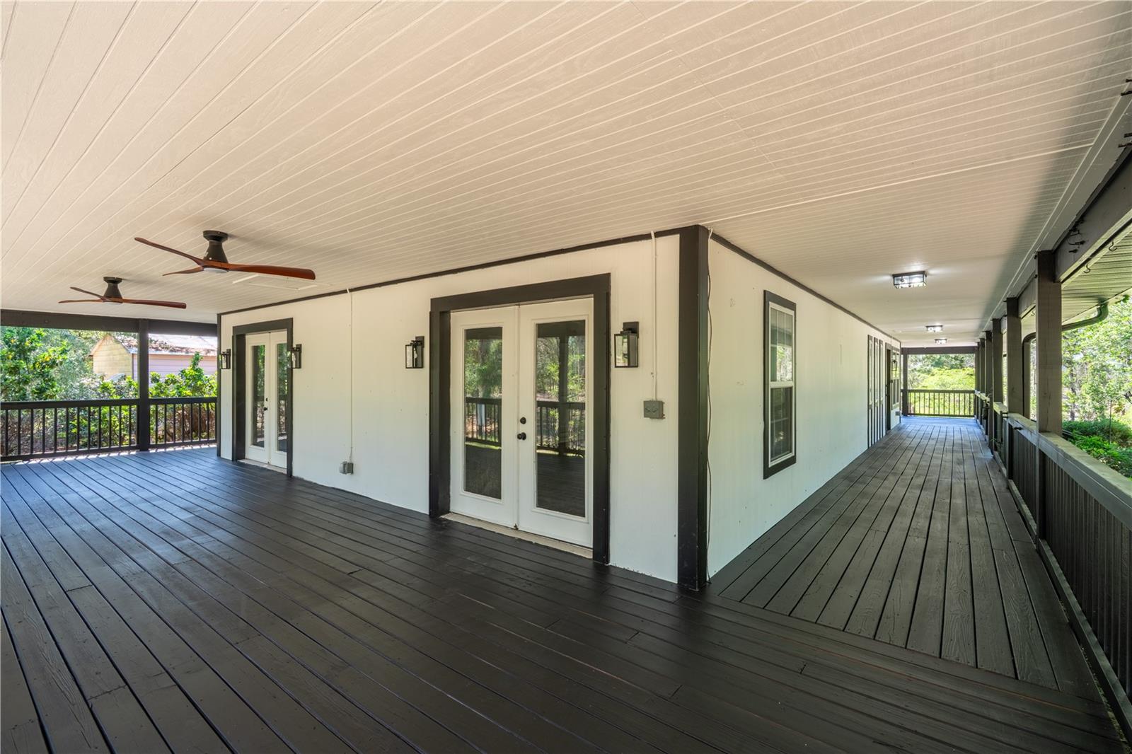 ROLLING PINES - Residential
