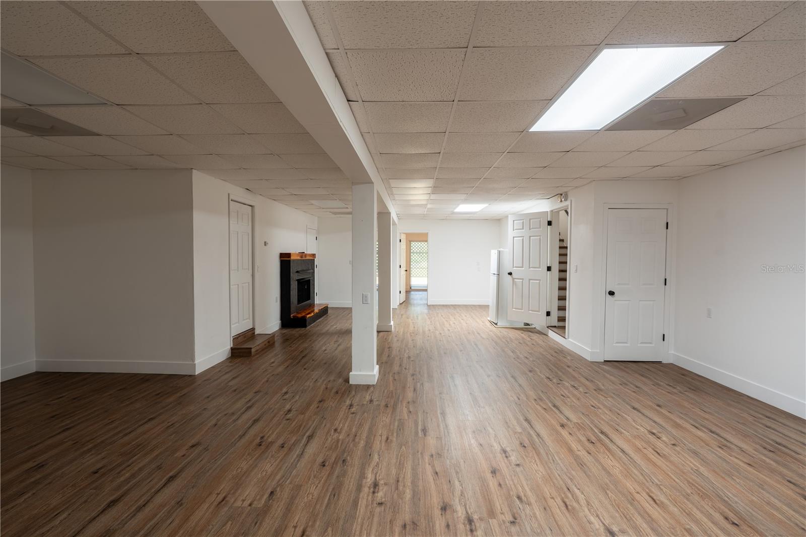 ROLLING PINES - Residential