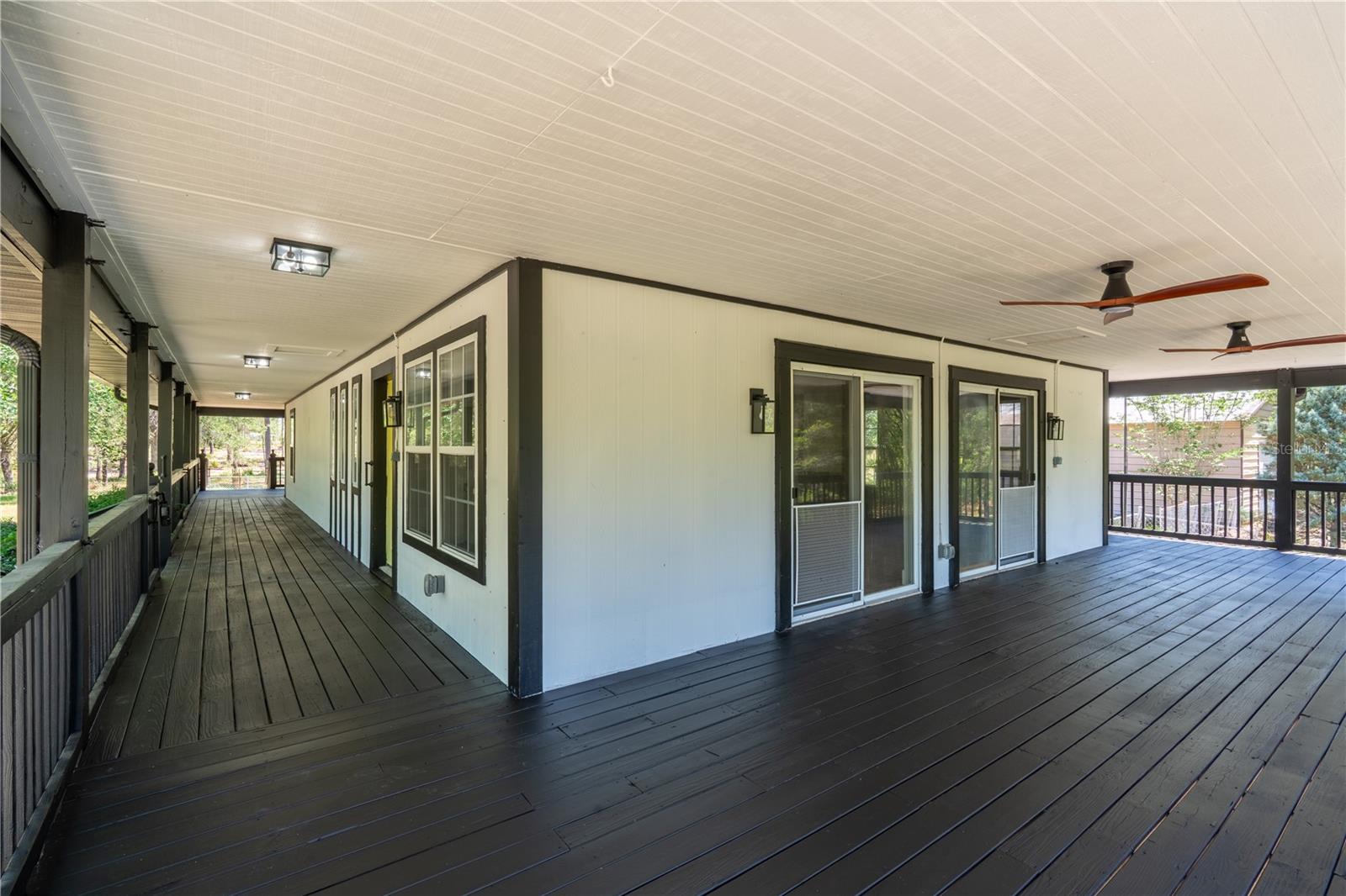ROLLING PINES - Residential