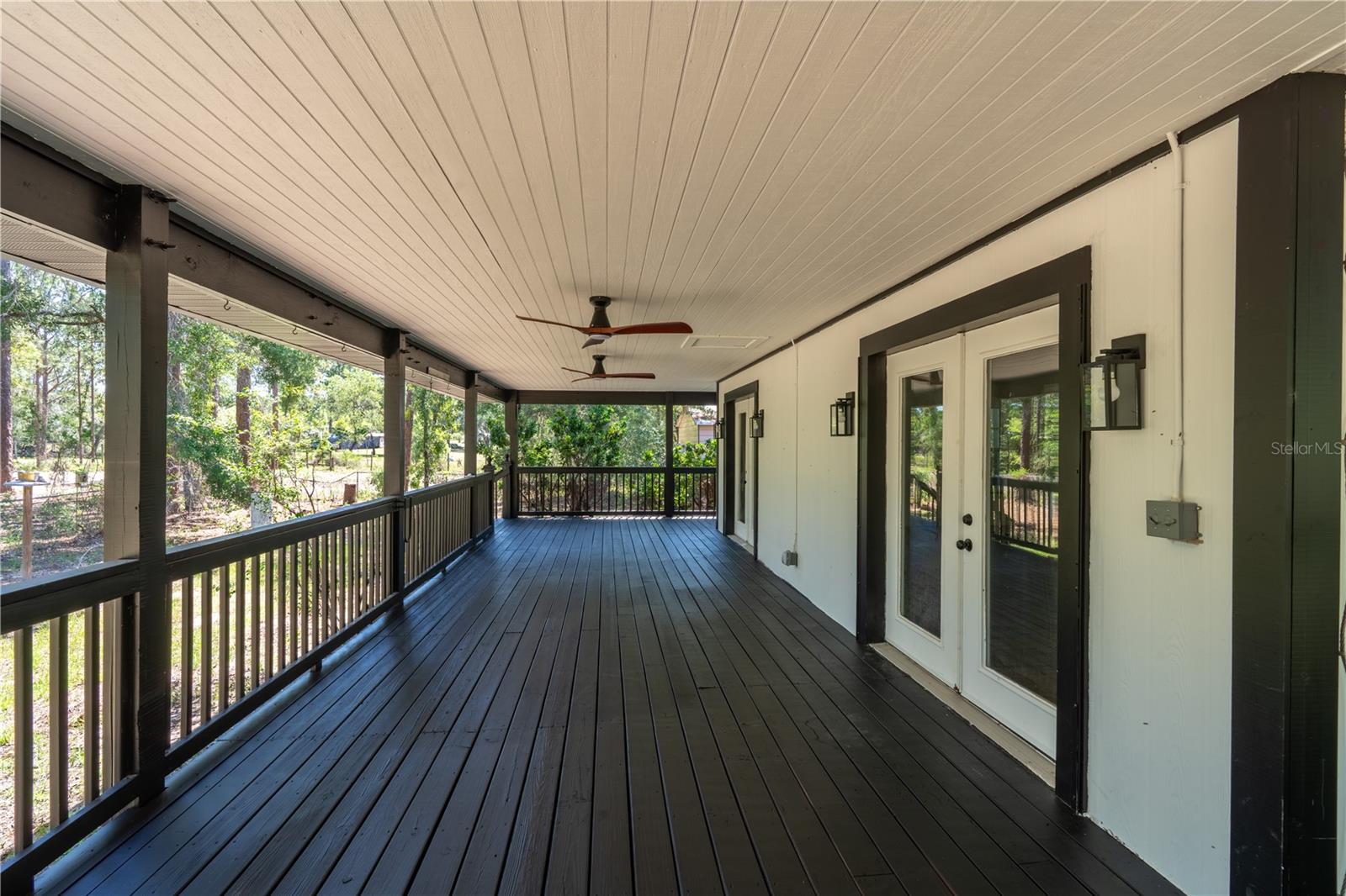 ROLLING PINES - Residential