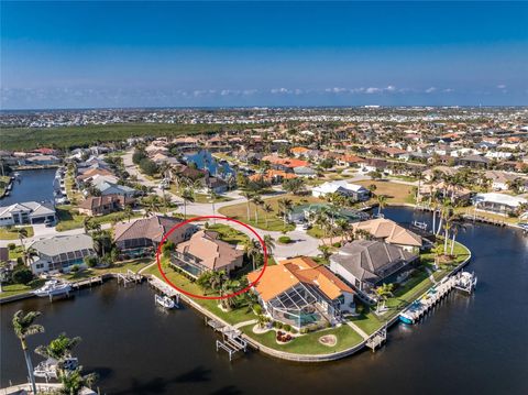 A home in PUNTA GORDA