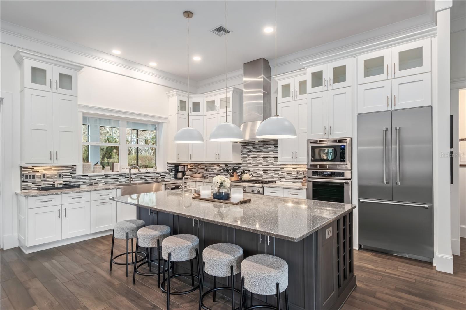 GOLDEN OCALA - Residential