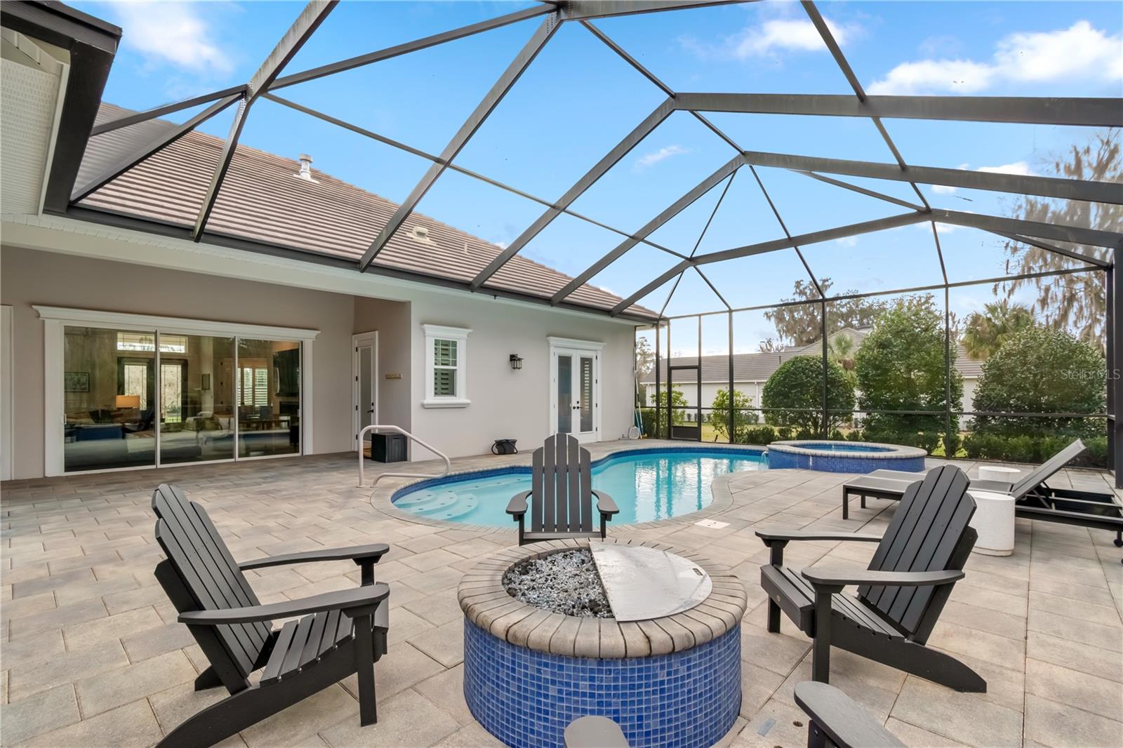 GOLDEN OCALA - Residential