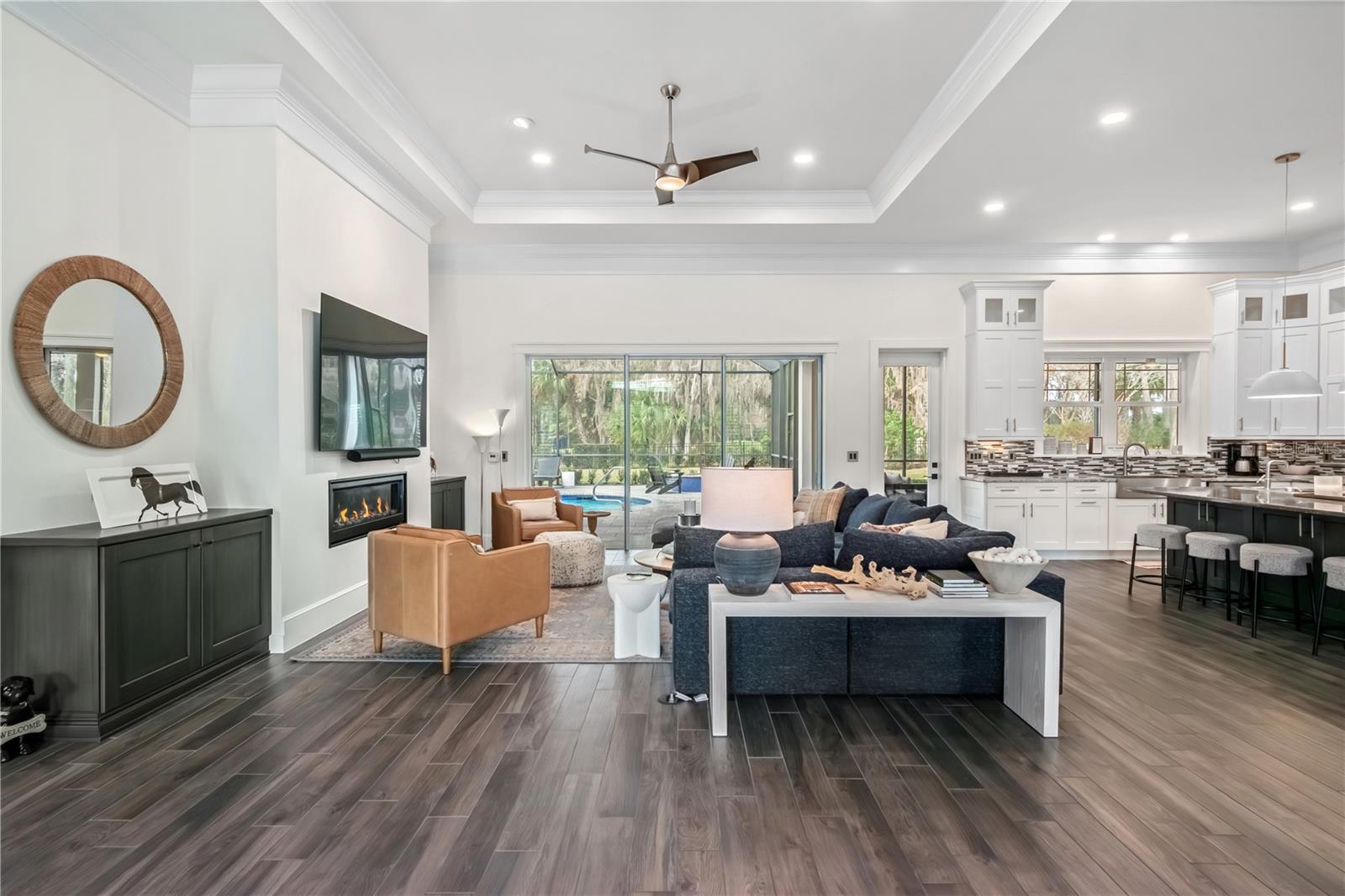 GOLDEN OCALA - Residential