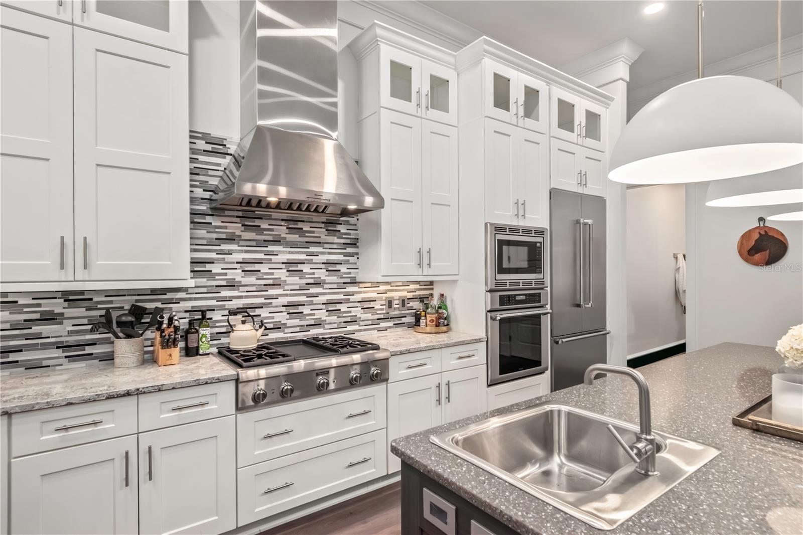 GOLDEN OCALA - Residential