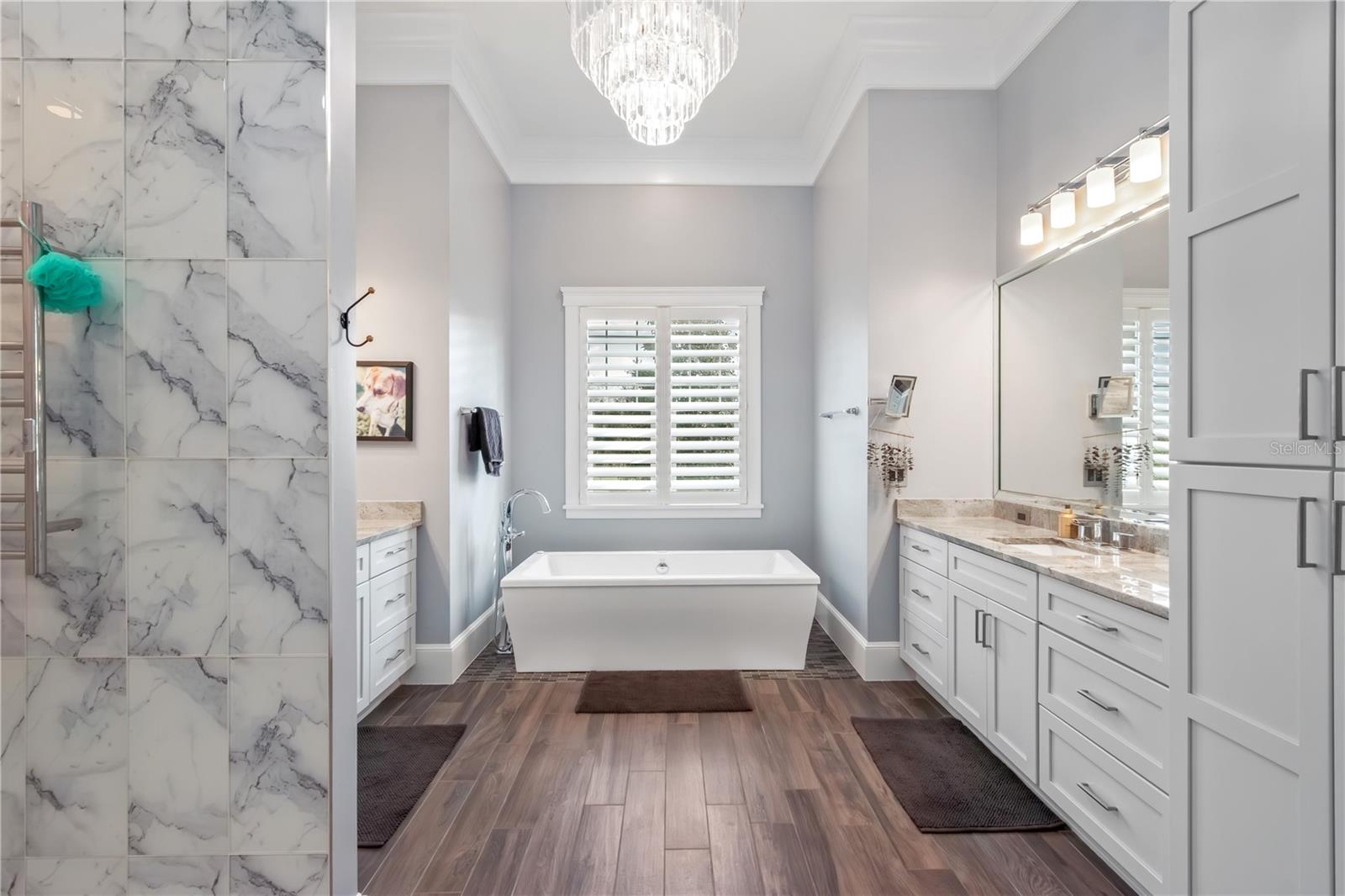 GOLDEN OCALA - Residential