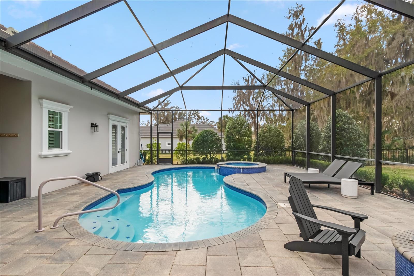 GOLDEN OCALA - Residential