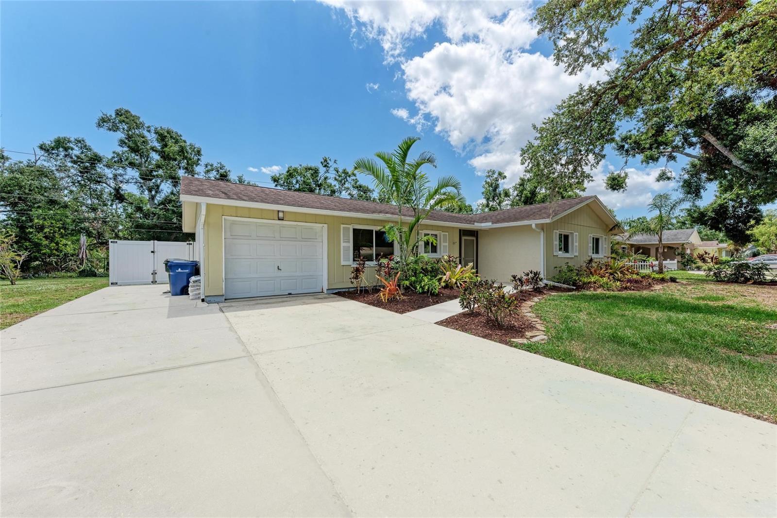 3707 KINGSWOOD DRIVE