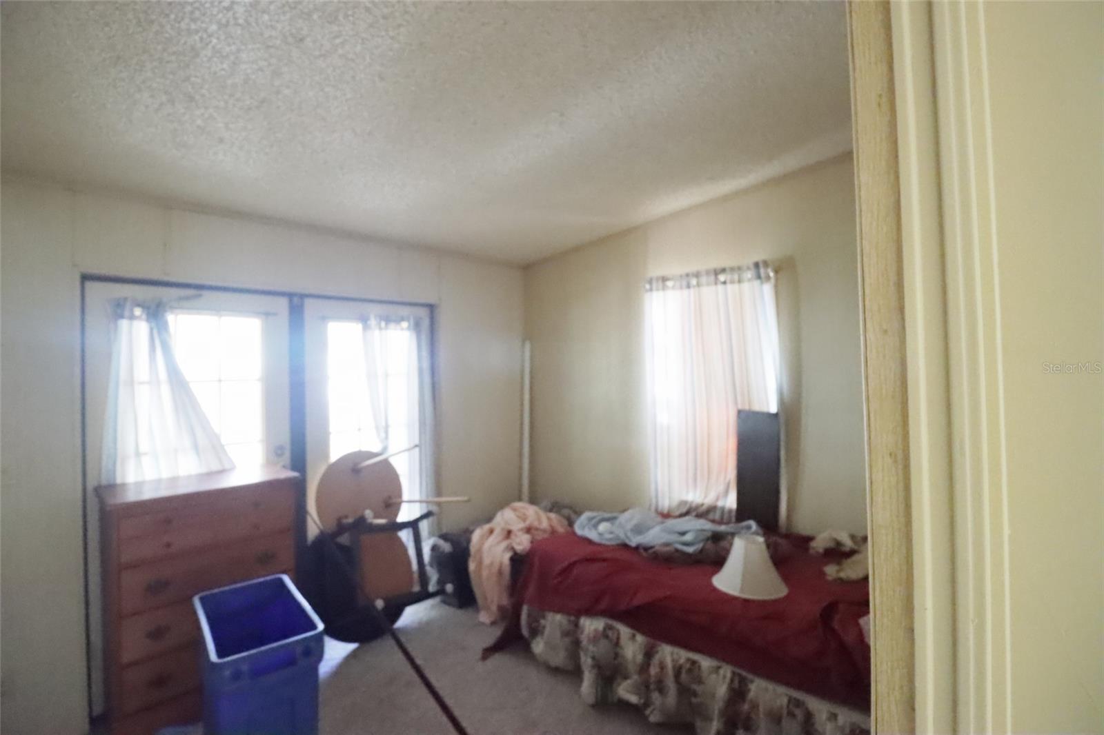 KERSHORES - Residential